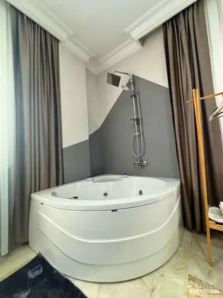 Jakuzili Oda Deluxe Double Room No:7