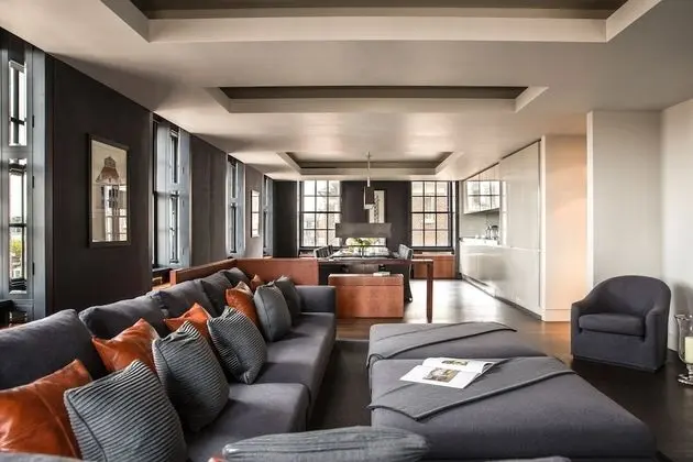 Westminster Suite