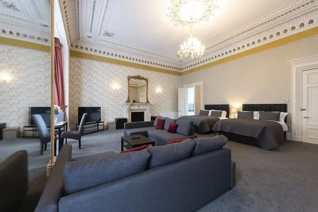 Luxury Süit, Sigara İçilmez