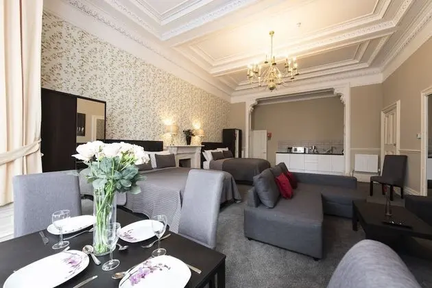 Luxury Süit, Sigara İçilmez