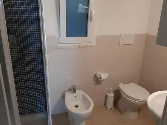 Tek Büyük veya İki Ayrı Yataklı Oda, Deniz Manzaralı