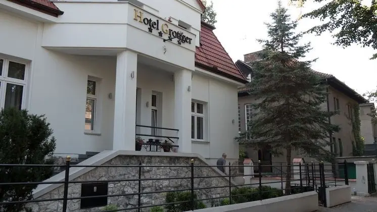 Süit, Balkon