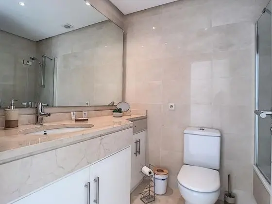 Apart Daire, 2 Yatak Odası, Sigara İçilmez, Havuz Manzaralı