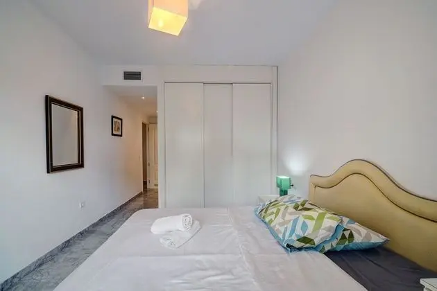 Apart Daire, 2 Yatak Odası, Sigara İçilmez, Havuz Manzaralı