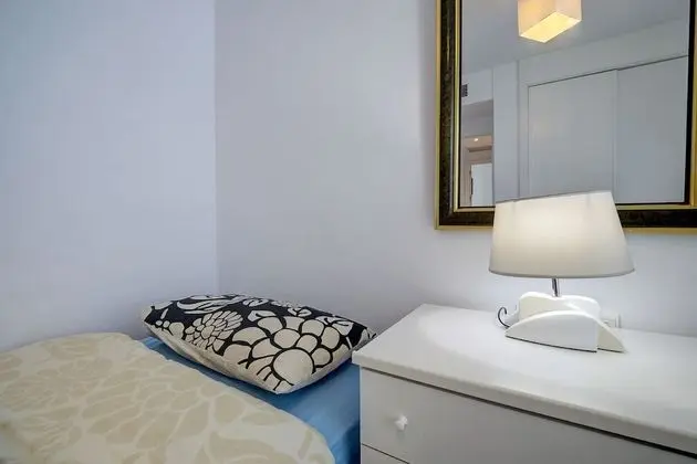 Apart Daire, 2 Yatak Odası, Sigara İçilmez, Havuz Manzaralı