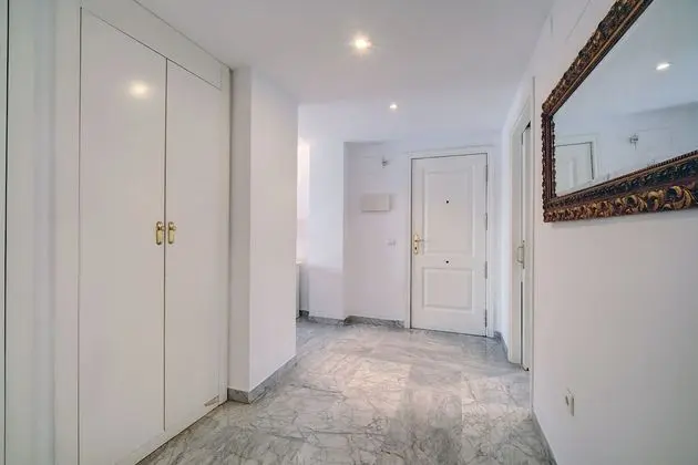 Apart Daire, 2 Yatak Odası, Sigara İçilmez, Havuz Manzaralı