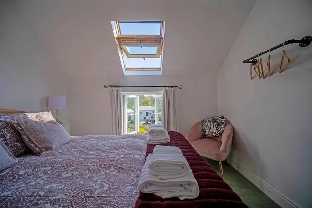 Traditional Kır Evi, Engellilere Uygun, Banyolu/Duşlu (QC Cottage )