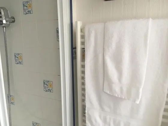 İki Ayrı Yataklı Oda, Banyolu/Duşlu (Shower)