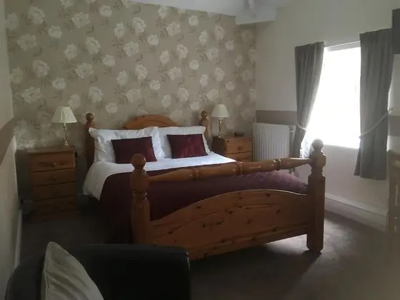 Tek Büyük Yataklı Oda, Banyolu/Duşlu (Shower)