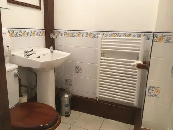 Tek Büyük Yataklı Oda, Banyolu/Duşlu (Shower)