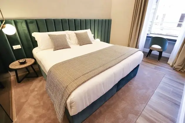 Deluxe Tek Büyük veya İki Ayrı Yataklı Oda