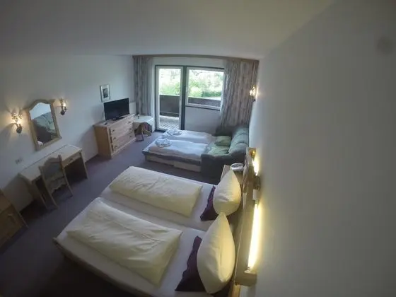 Standard Dört Kişilik Oda, Dağ Manzaralı