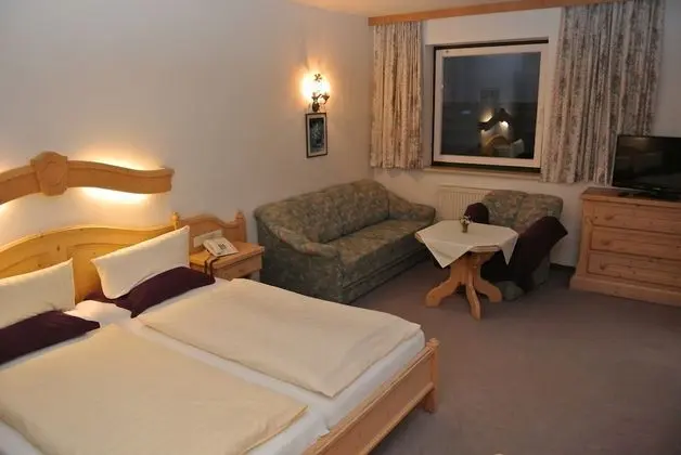 Standard Üç Kişilik Oda