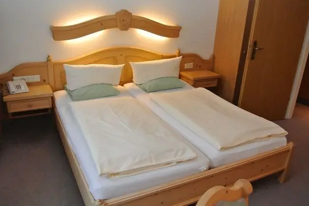 Standard Üç Kişilik Oda