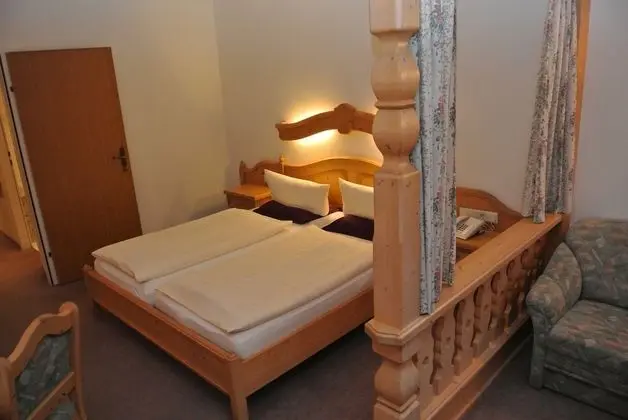 Standard Üç Kişilik Oda, Dağ Manzaralı