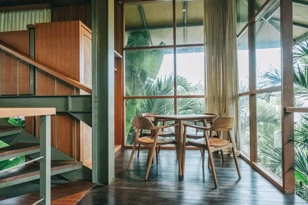 Treehouse B