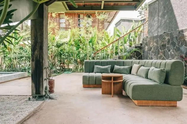 Treehouse C with private pool