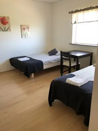 Economy Üç Kişilik Oda, 3 Tek Kişilik Yatak, Ortak Banyo