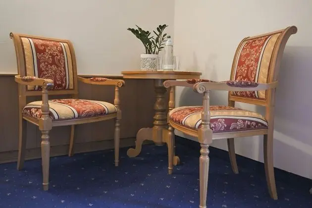 Basic Büyük Yataklı Tek Kişilik Oda, 1 Yatak Odası, Balkon, Bahçe Manzaralı