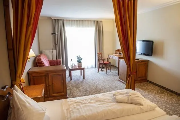 Superior Tek Büyük Yataklı Oda, Balkon, Dağ Manzaralı