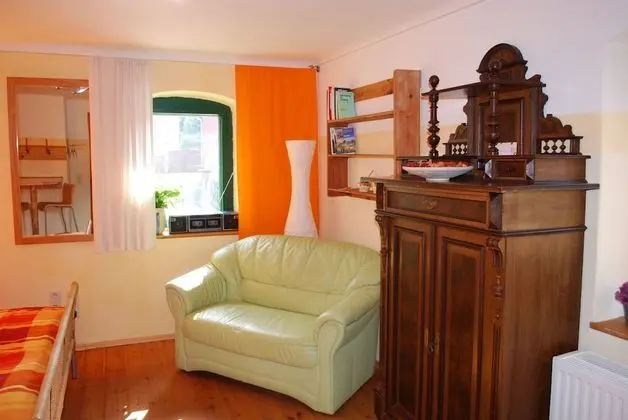 Basic Tek Büyük Yataklı Oda