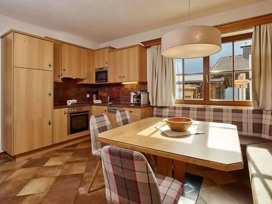 Ev, 3 Yatak Odası, Sauna, Dağ Manzaralı