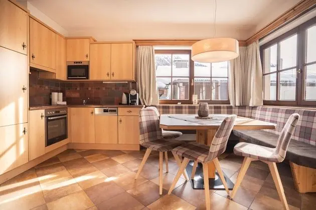 Ev, 3 Yatak Odası, Sauna, Dağ Manzaralı