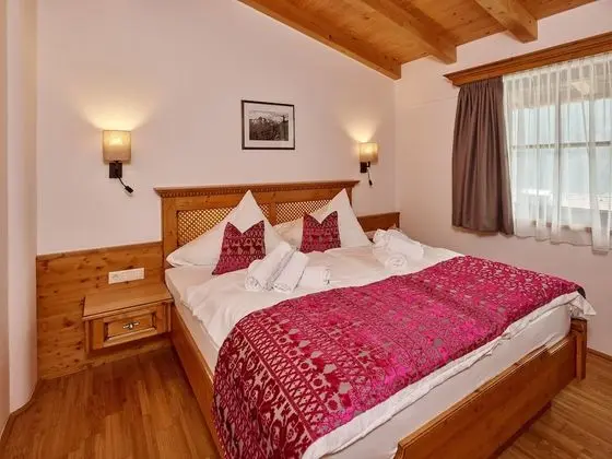 Ev, 4 Yatak Odası, Sauna, Dağ Manzaralı