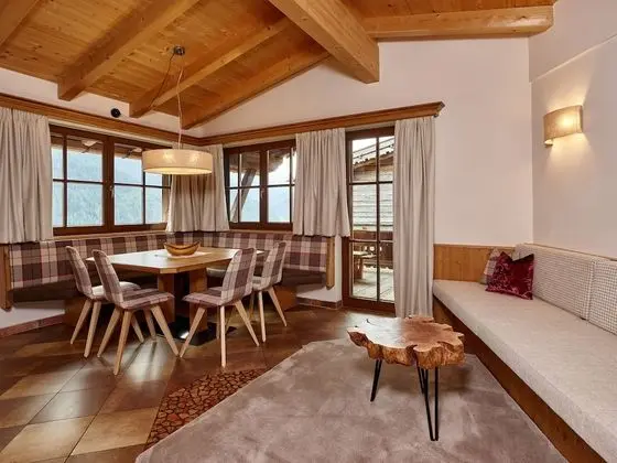 Ev, 4 Yatak Odası, Sauna, Dağ Manzaralı