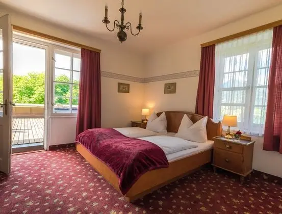 Tek Büyük Yataklı Oda, Balkon