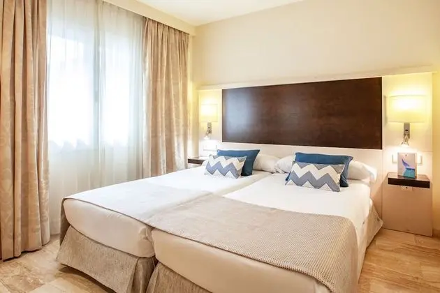 Apart Daire, 1 Yatak Odası, Teras, Deniz Manzaralı (2 Adults + 1 Child)