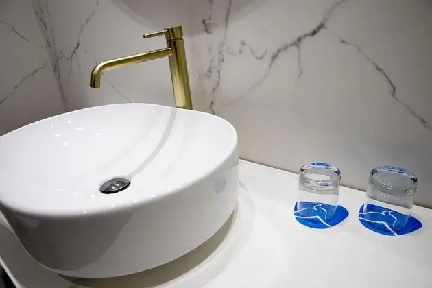 Standard Tek Büyük veya İki Ayrı Yataklı Oda, Balkon