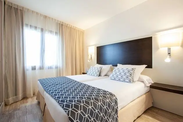 Apart Daire, 1 Yatak Odası, Balkon, Bahçe Manzaralı (2 adults + 2 children)