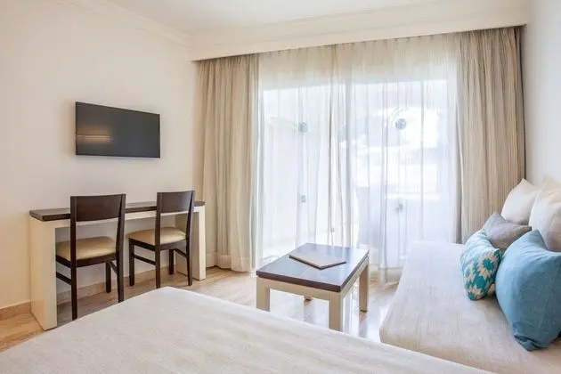 Apart Daire, 1 Yatak Odası, Balkon, Bahçe Manzaralı (2 adults + 2 children)