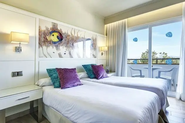 Tek Büyük Yataklı Oda, Balkon
