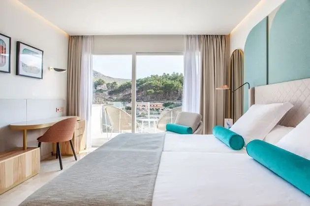 Junior Süit, Balkon, Deniz Manzaralı (2 adults + 2 children)