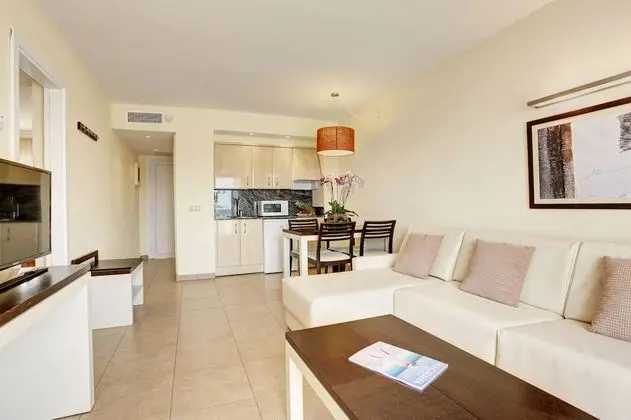 Apart Daire, 1 Yatak Odası, Kısmi Deniz Manzaralı (2 Adults + 1 Child)