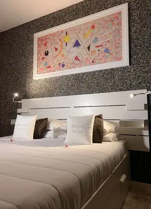 Deluxe Stüdyo Süit