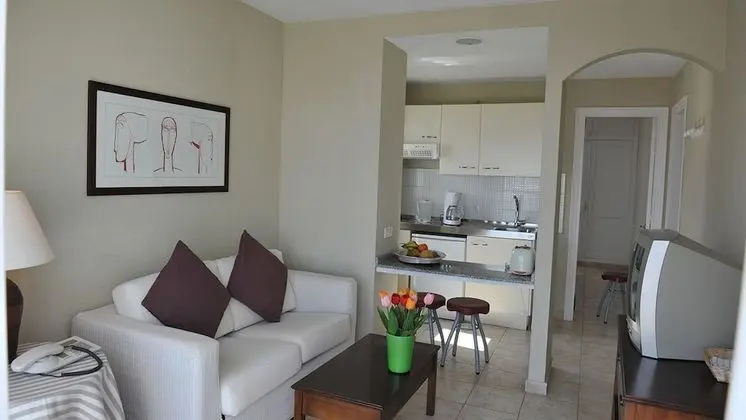 Apart Daire, 1 Yatak Odası, Balkon (1 Adult and 2 Children)