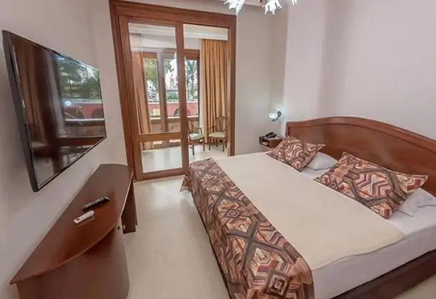 Deluxe Süit, 1 En Büyük (King) Boy Yatak