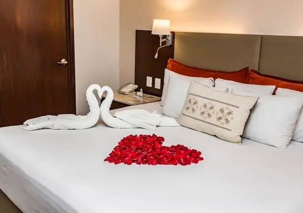 One bedroom Suite with two double beds