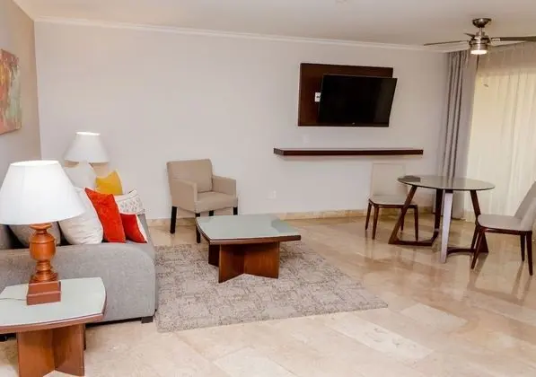 One bedroom Suite with two double beds