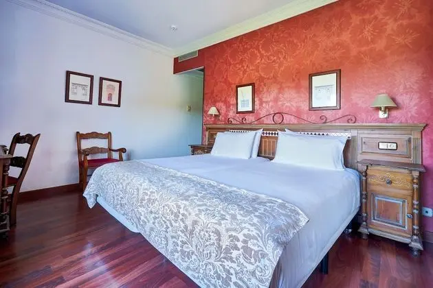 Tek Büyük Yataklı Oda (with extra bed)