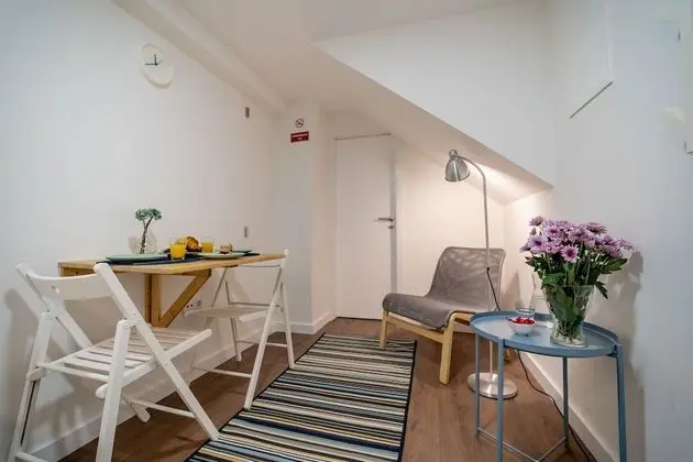 Çatı Katı (Loft) (I)