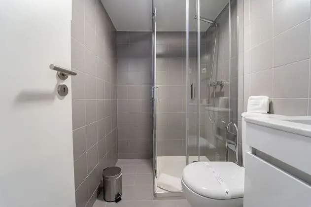 Çatı Katı (Loft) (III)
