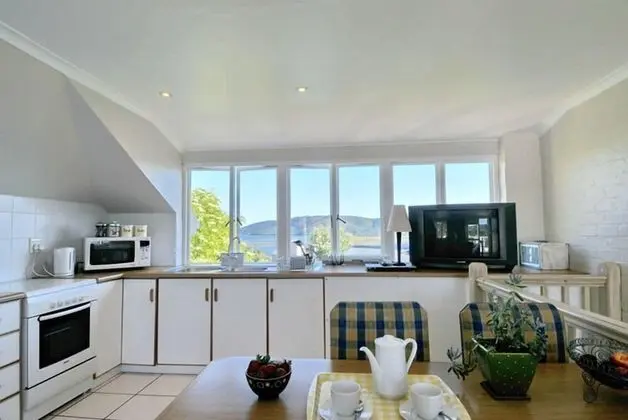 Apart Daire (The Top Cottage (1))