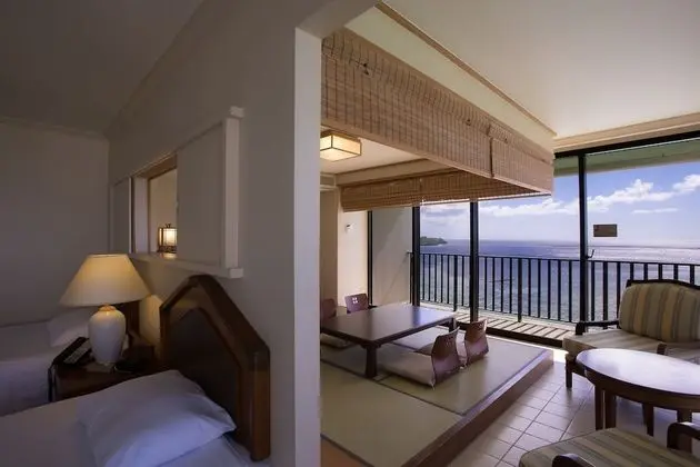 Traditional Süit, Okyanusa Sıfır (4 adults, 2 beds +2 Japanese Futons)