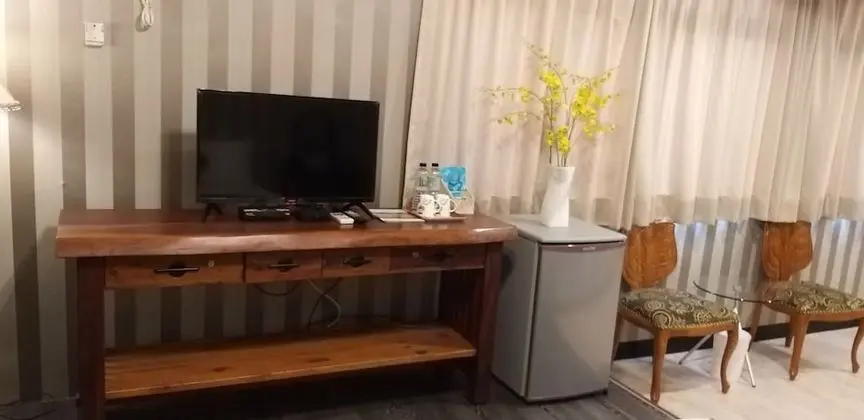 Elite Tek Büyük Yataklı Oda