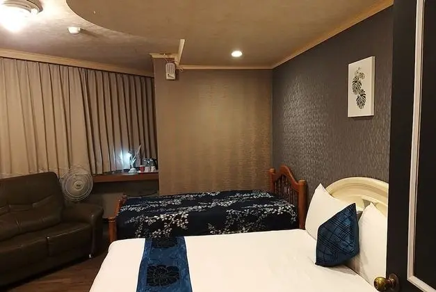 Elite Tek Büyük Yataklı Oda