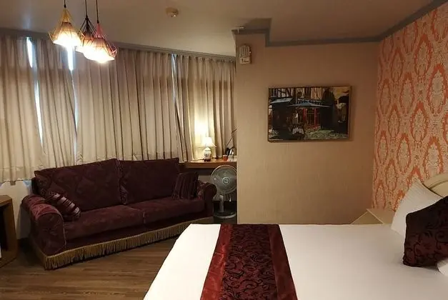 Elite Tek Büyük Yataklı Oda